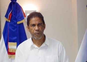 Regidor José López insta a población a vacunarse contra el Covd-19