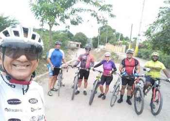 Ciclistas se preparan para 7m0 Clásico Patrón Santiago