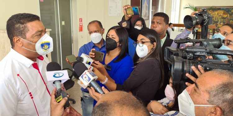 Vertederos a cielo abierto y poco dinero para eliminarlos preocupa a Liga Municipal