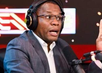 Ramón Tolentino «acepta con humildad» suspensión de programa radial