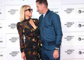 Afirman Paris Hilton espera su primer bebé
