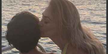 Así luce el hijo menor de Luis Miguel y Aracely Arámbula