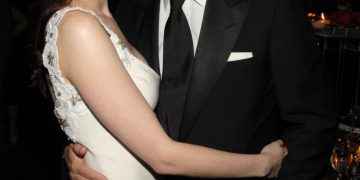 El ex novio de Anne Hathaway reveló detalles de su pasado con la actriz: del amor a una condena por un fraude millonario