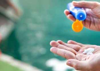 Cómo saber si la crema solar del verano pasado sigue siendo efectiva
