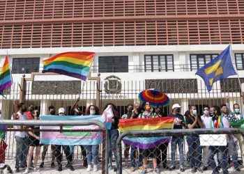 Protestan exclusión de discriminación por orientación sexual en Código Penal