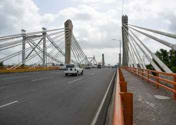 Obras Públicas deja oficialmente abierto el tránsito por reacondicionado puente Juan Bosch