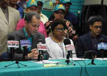 Alianza País pide cuentas al Diputado de Ultramar Ramón Ceballos