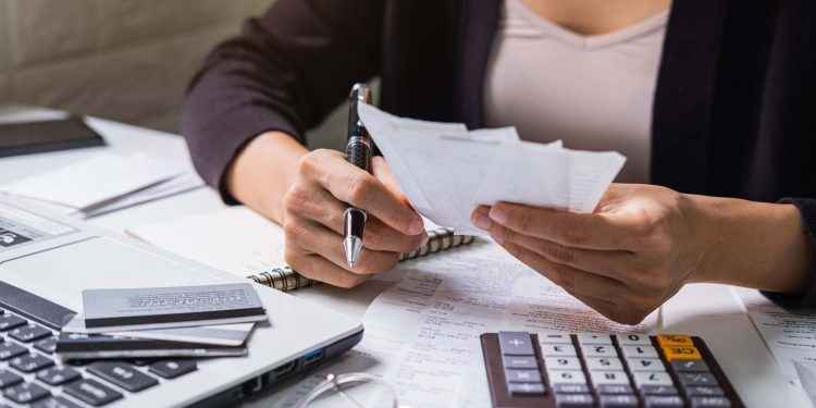 Bancos múltiples acuerdan principios para gestión de cobros de deudas