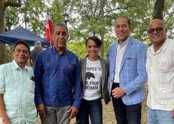 Congresista Espaillat destaca la unidad de la comunidad “Los Pepines de Santiago” en New York