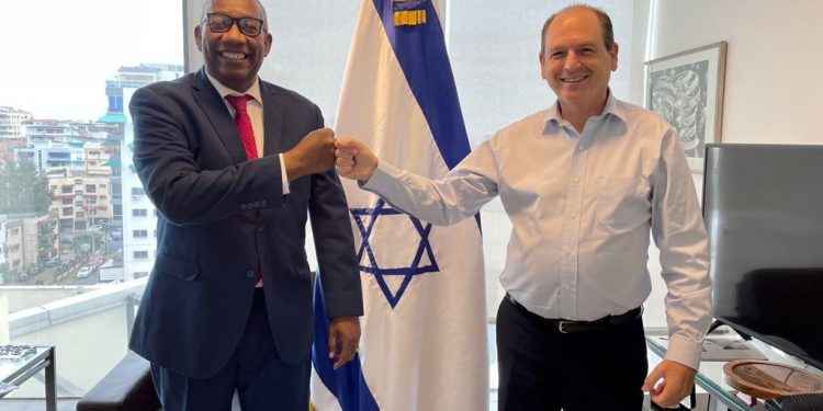 Maestro Beltrán y embajador israelí en RD intercambian ideas sobre la Revolución Digital