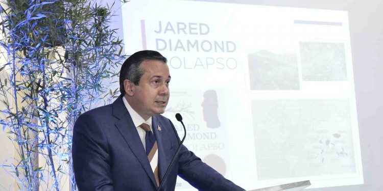 Jorge Mera dice que la sostenibilidad no es retranca del desarrollo