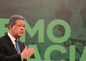 Leonel Fernández: Gobierno manipula estadísticas para confundir al  pueblo