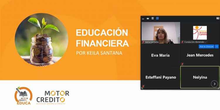 Motor Crédito y Fundación Abriendo Camino imparten talleres financieros a madres de hogares