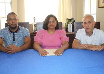 Denuncian irregularidades en aprobación estación de combustible en Villa González