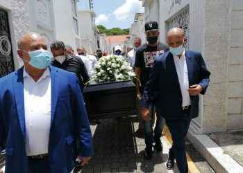 Sepultan en Santiago restos padre ex director general de Coraasan Silvio Durán