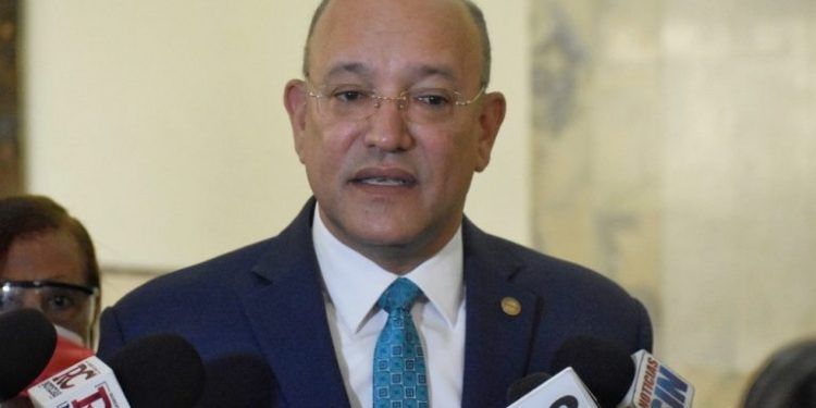 Ulises Rodríguez critica que voceros de oposición recurran a la desinformación para enfrentar al Gobierno