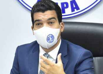 EL INAPA informa un millón de dominicanos más recibe el servicio de agua potable