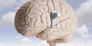 La clave para mantener tu cerebro joven y prevenir el alzhéimer: tener a alguien que te escuche