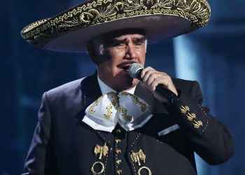 El extraño mensaje de Vicente Fernández desde el hospital que preocupa a sus seguidores