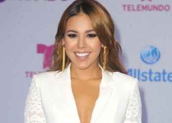 Danna Paola luce un rostro «extraño» y muchos la comparan con Ninel Conde (video)