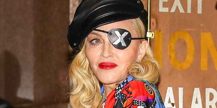 Los 63 años de Madonna: fiestón en Puglia con su novio Ahlamalik Williams y sus hijos, un Versace y un ‘regalo’ con tintes nostálgicos