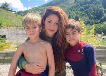 Shakira arma coreografía junto a sus hijos y se vuelve viral