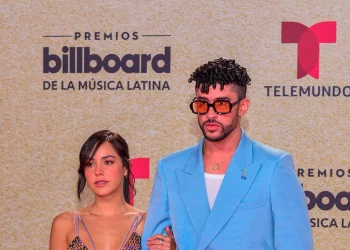Bad Bunny se corona como el artista del año en la entrega de los Premios Billboard de la música latina