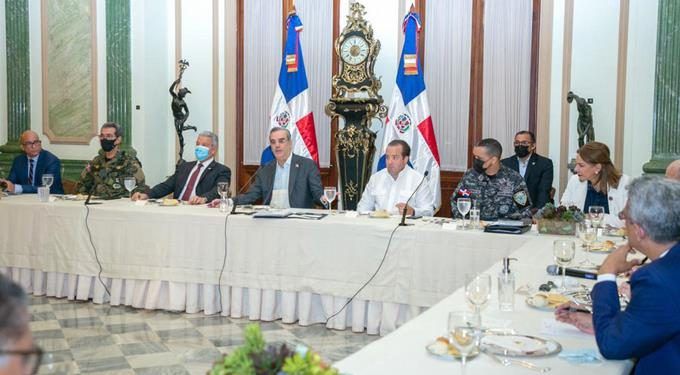 Gobierno integrará 5 mil policías a la lucha contra la delincuencia