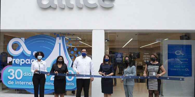 Altice inaugura moderna tienda en San Juan de la Maguana
