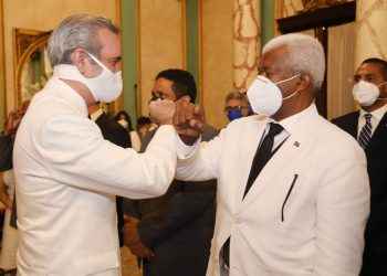 García Archibald anuncia apoyo publicitario a periodistas dominicanos