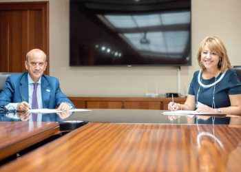 CEF.- Santo Domingo realiza alianza con la asociación de bancos comerciales