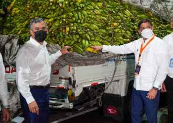 Inespre vende plátanos a un peso y pollos a 140 en Expo Cibao 2021