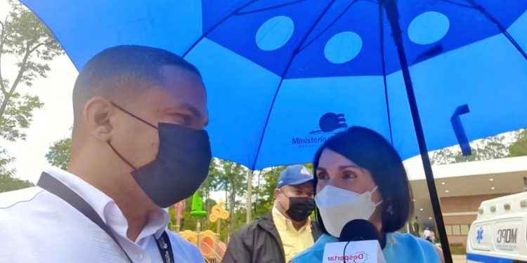 Primera Dama Raquel Arbaje llama a la unidad: «Los mejores tiempos están llegando”
