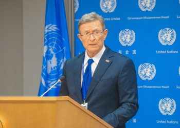 Ministro Exteriores RD llama comunidad estar alerta ante posible cambio ley migratoria USA