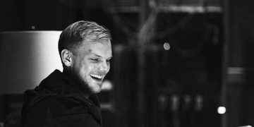 El día que Avicii anunció que el alcohol y las giras iban a matarlo