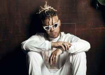 Jhay Cortez lanza su segundo disco, «Timelezz»