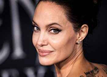 Angelina Jolie habló sobre el miedo que sintió durante su matrimonio con Brad Pitt: «Temí por la seguridad de toda mi familia»