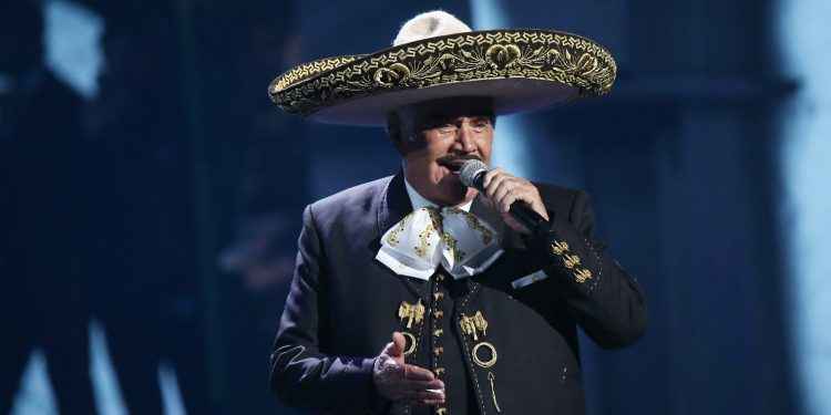 A esto asciende la millonaria deuda de Vicente Fernández en el hospital