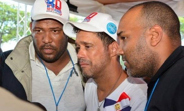¡Carlos Silver no se rinde! Por cuarta vez va por el récord Guinness ahora desde España