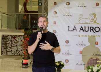 Carlos Sánchez anuncia “show” para Santiago; El Pío será su invitado