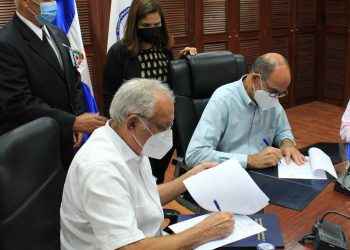 Coraasan e Intabaco firman convenio por el cuidado del medio ambiente