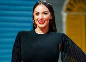 Hony Estrella: «prefiero cinco seguidores y no la recua de seguidores que hablan sin saber»