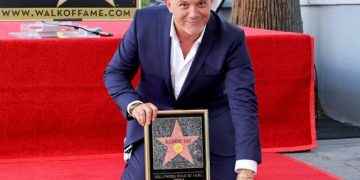 Alejandro Sanz inaugura su estrella en Hollywood: «Llega en el momento justo»