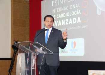 Ministro Rivera dice en un solo día se vacunaron más de 71 mil personas