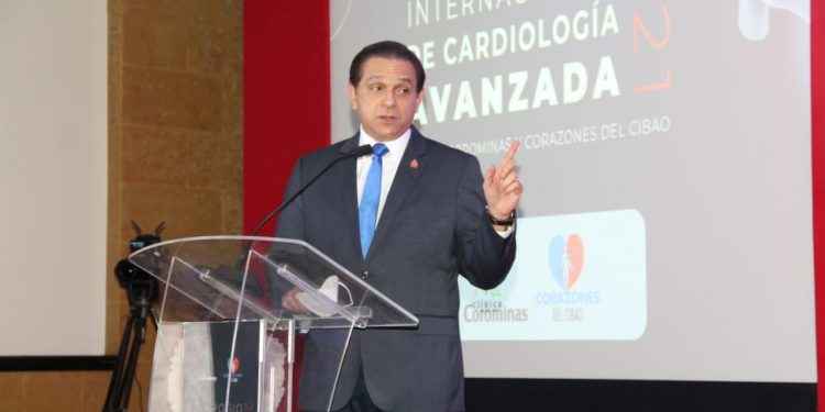 Ministro Rivera dice en un solo día se vacunaron más de 71 mil personas