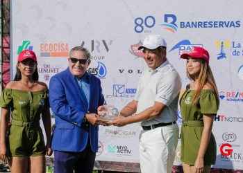 Dedican el Gran Thomás de Golf a 80 años Banreservas