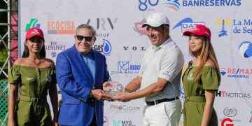 Dedican el Gran Thomás de Golf a 80 años Banreservas