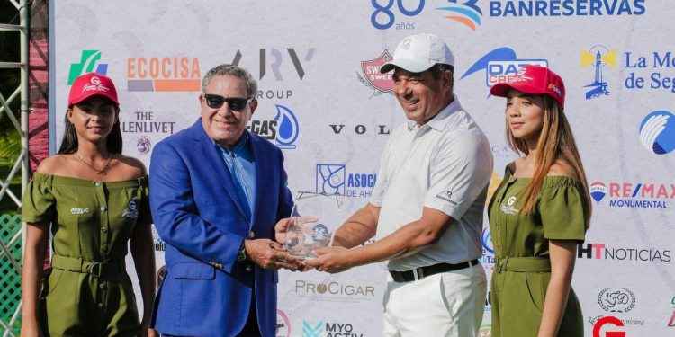 Dedican el Gran Thomás de Golf a 80 años Banreservas