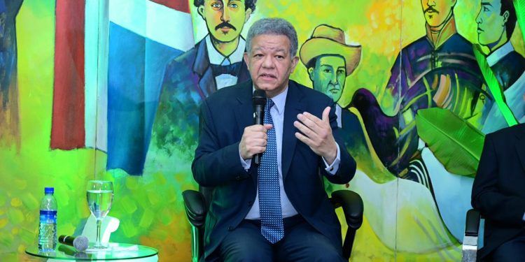 Leonel deja claro Fuerza del Pueblo no podría apoyar Reforma Fiscal en este momento
