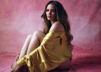 Leslie Grace: de «Batgirl» a cantar una «Bachatica»